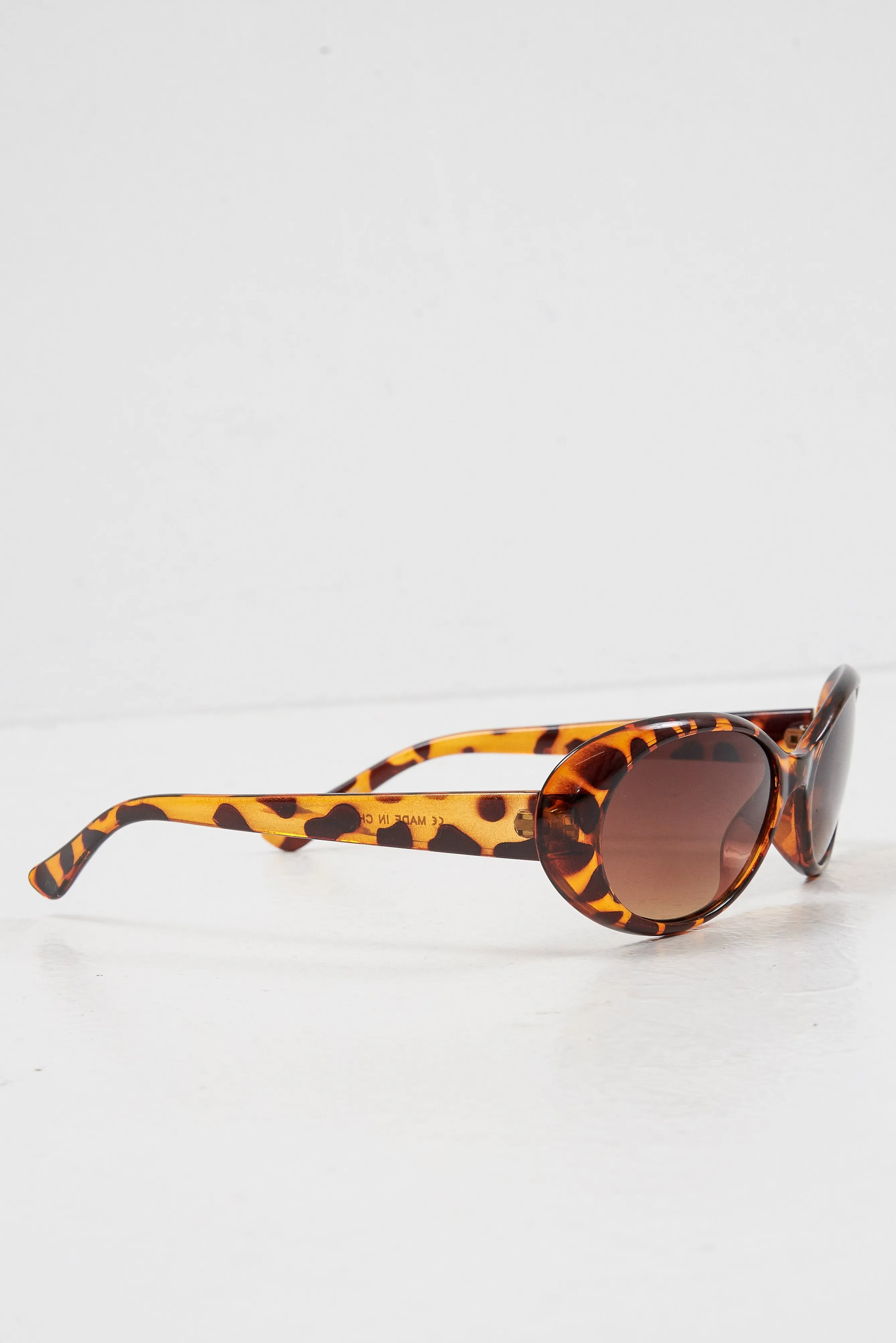 Brown Leopard Oval Frame Sunglasses - Venecia