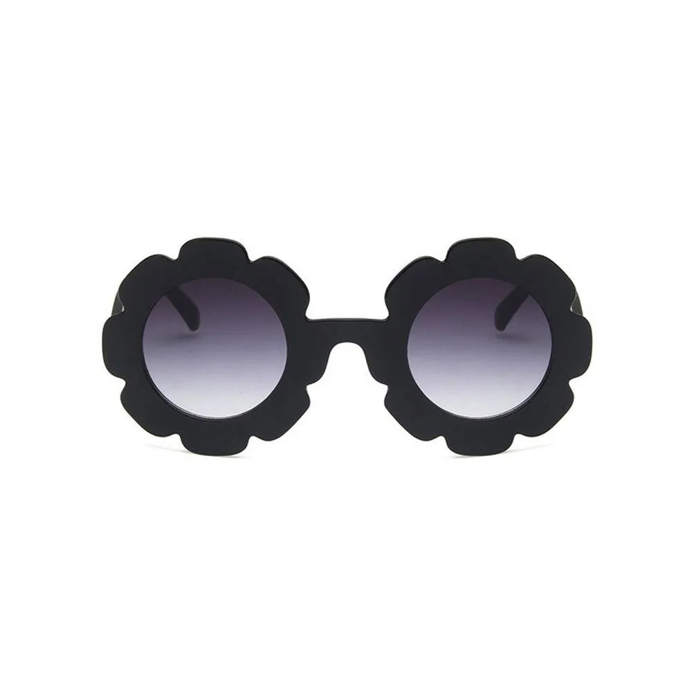 Edna Round Flower Sunglasses in Jet Frame Dark Lens